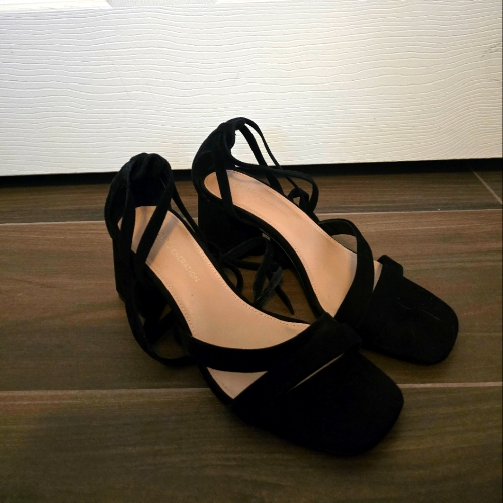 BCBGeneration Black Chunky Heels